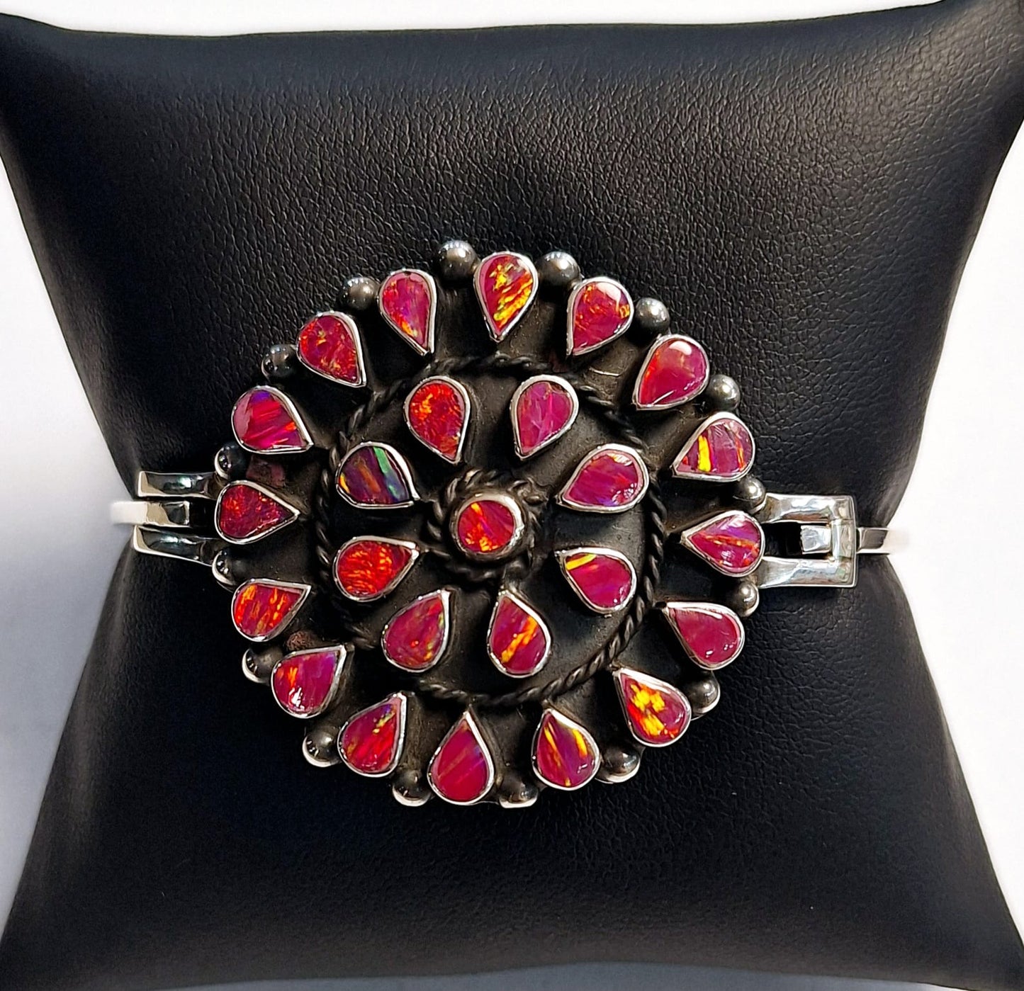 BRAZALETE CON OPALO EN PLATA LEY 925