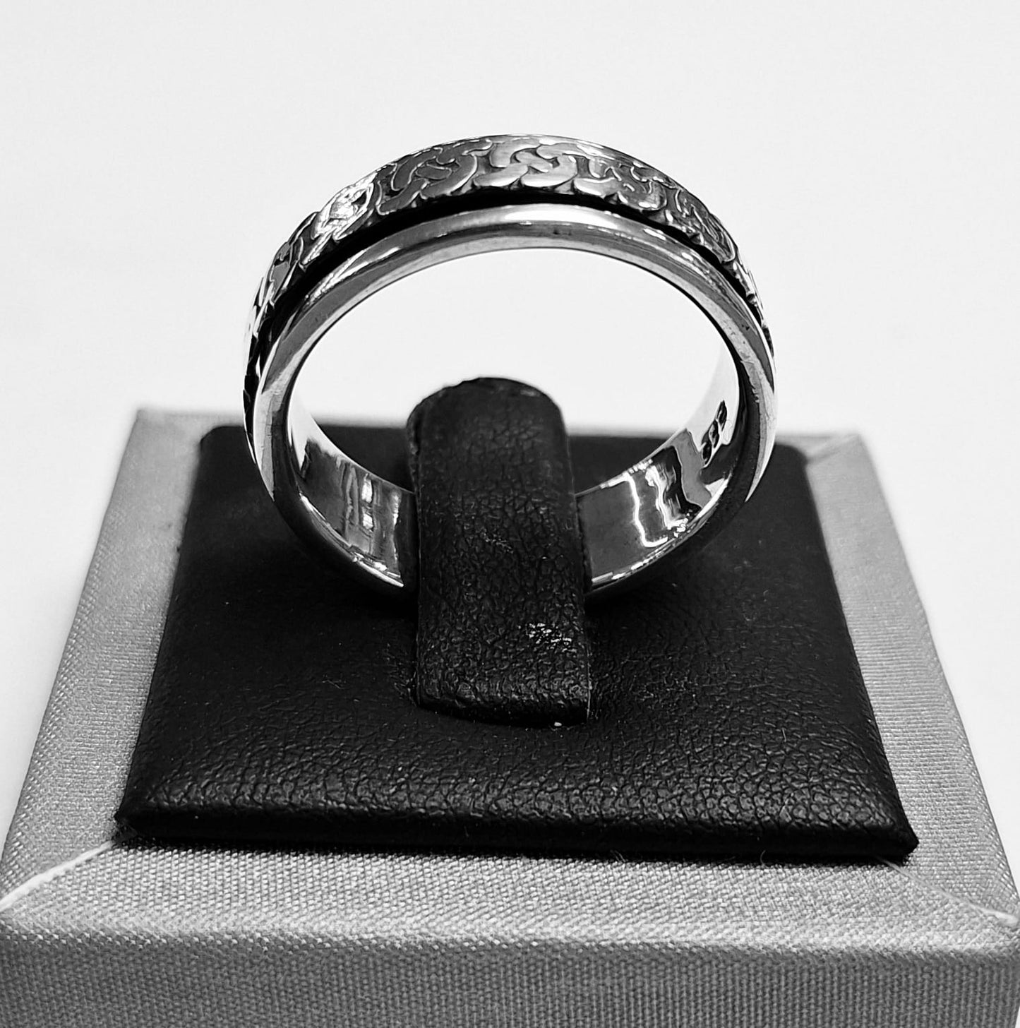 ANILLO ANTI ANSIEDAD EN PLATA LEY 925