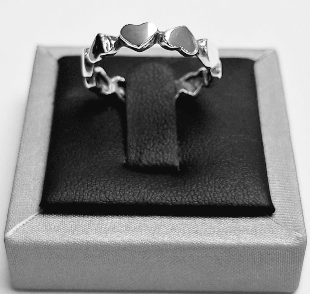 ANILLO DE CORAZONES EN PLATA 925