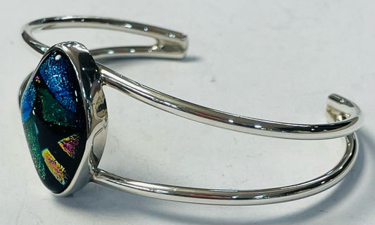 Brazalete con Dicroico en Plata Ley 925, vista frontal