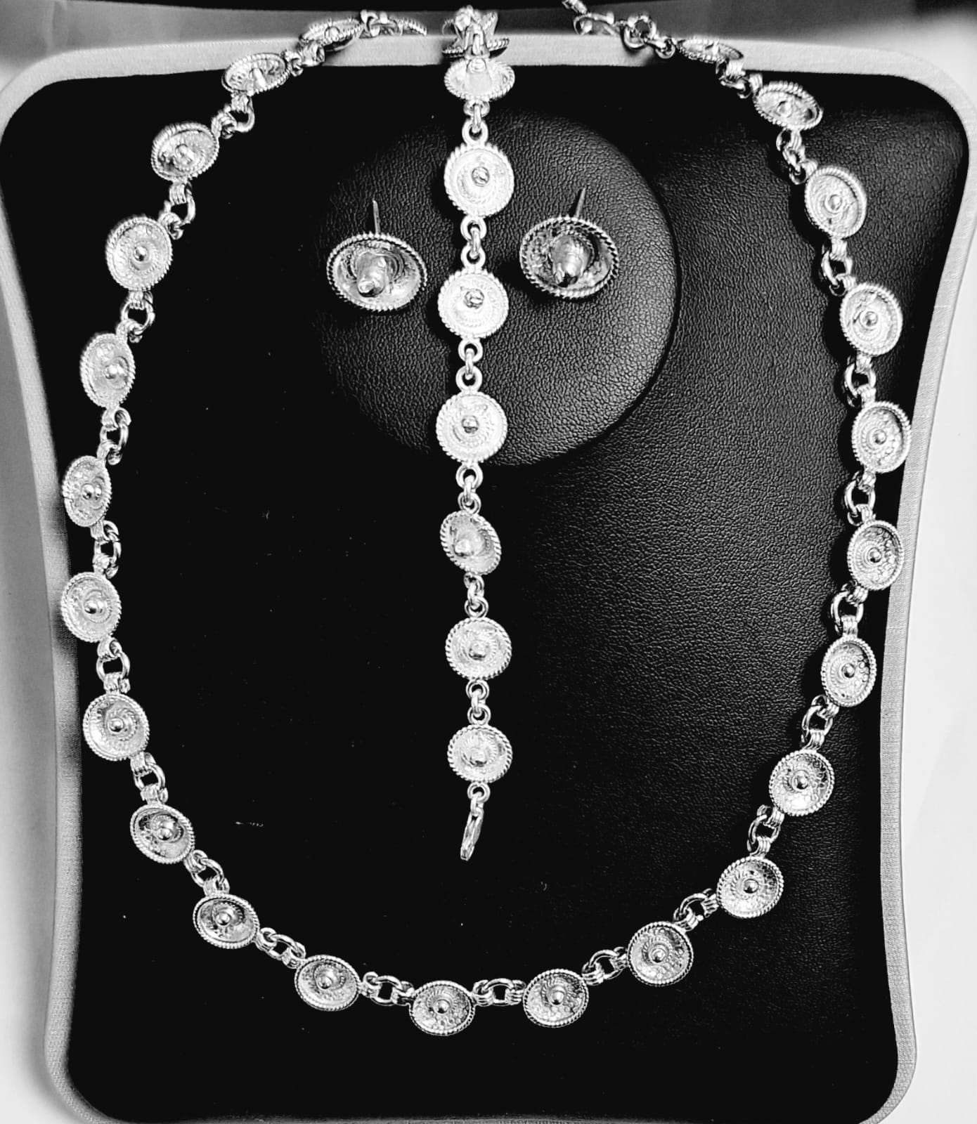 SET DE COLLAR SOMBRERO MEXICANO EN PLATA LEY 925