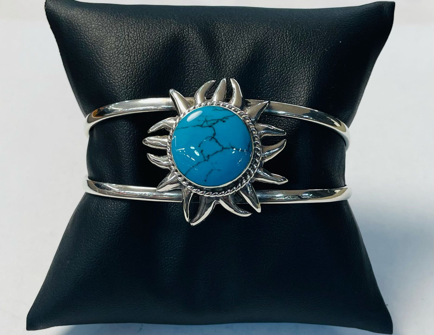 BRAZALETE CON TURQUESA EN PLATA LEY 925