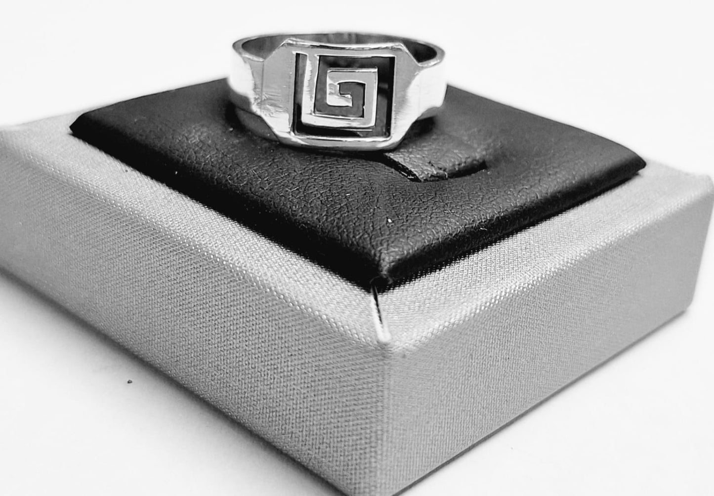 ANILLO GRECAS EN PLATA LEY 925
