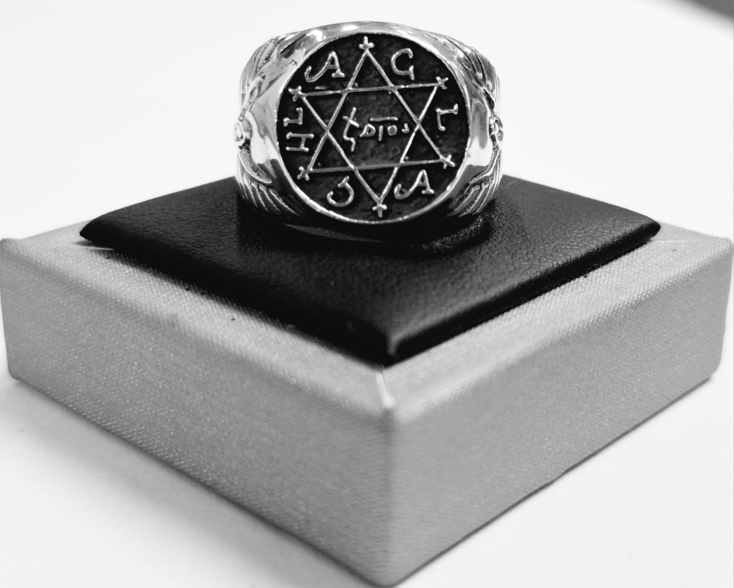 ANILLO DE PODER REY SALOMÓN EN PLATA LEY 925