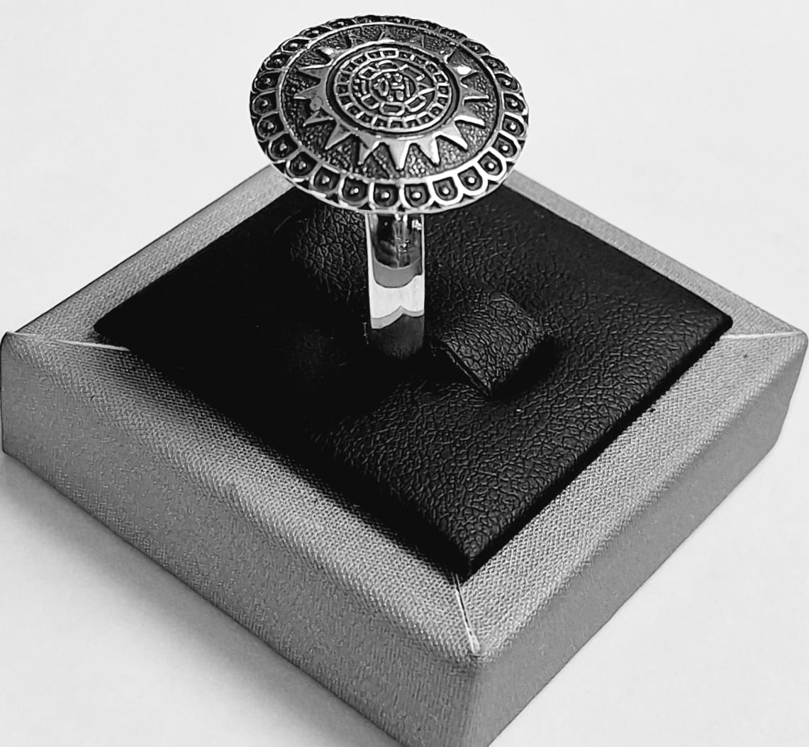 ANILLO AZTECA EN PLATA LEY 925