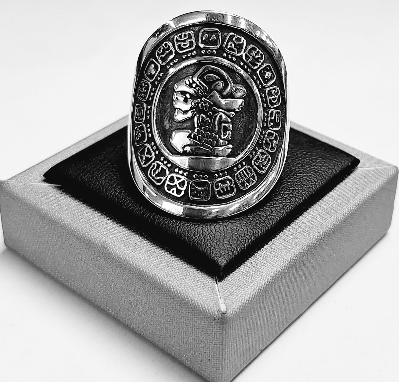 ANILLO CALENDARIO MAYA EN PLATA LEY 925