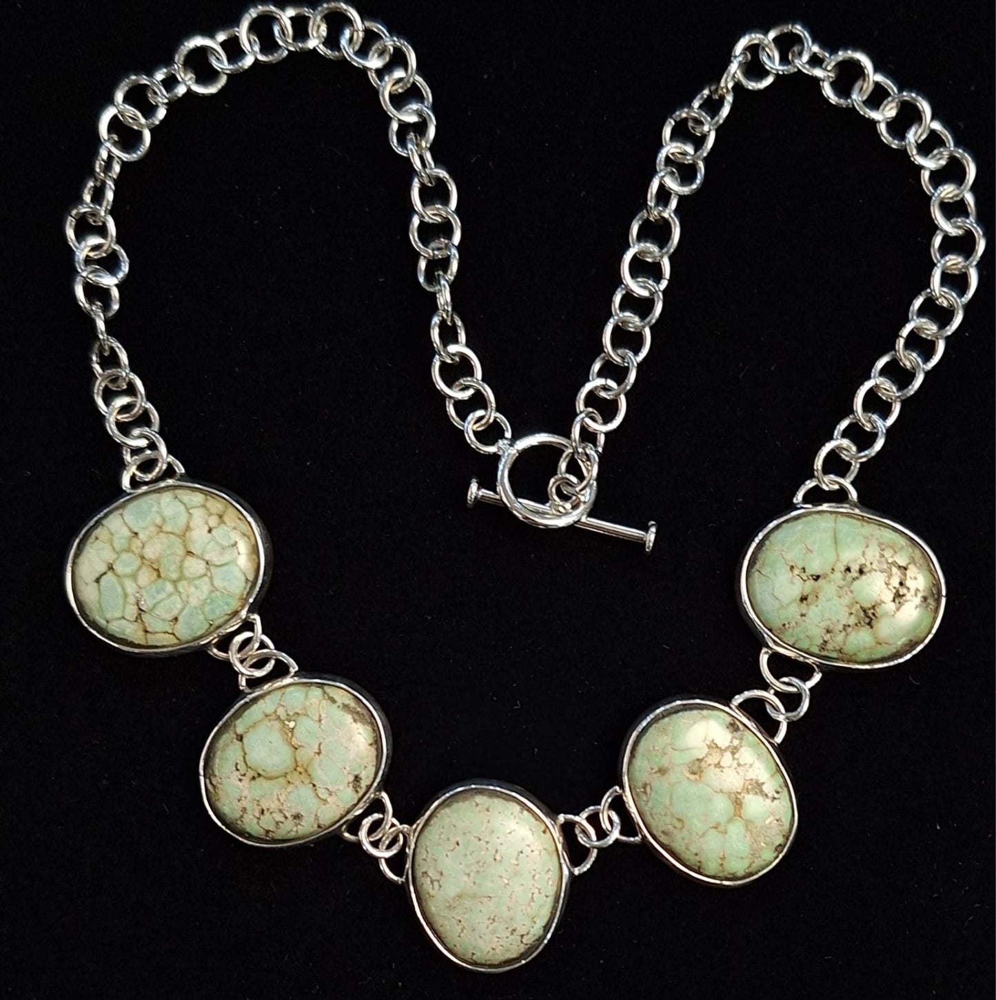 COLLAR CON INCRUSTACIONES DE TURQUESA EN PLATA LEY 925