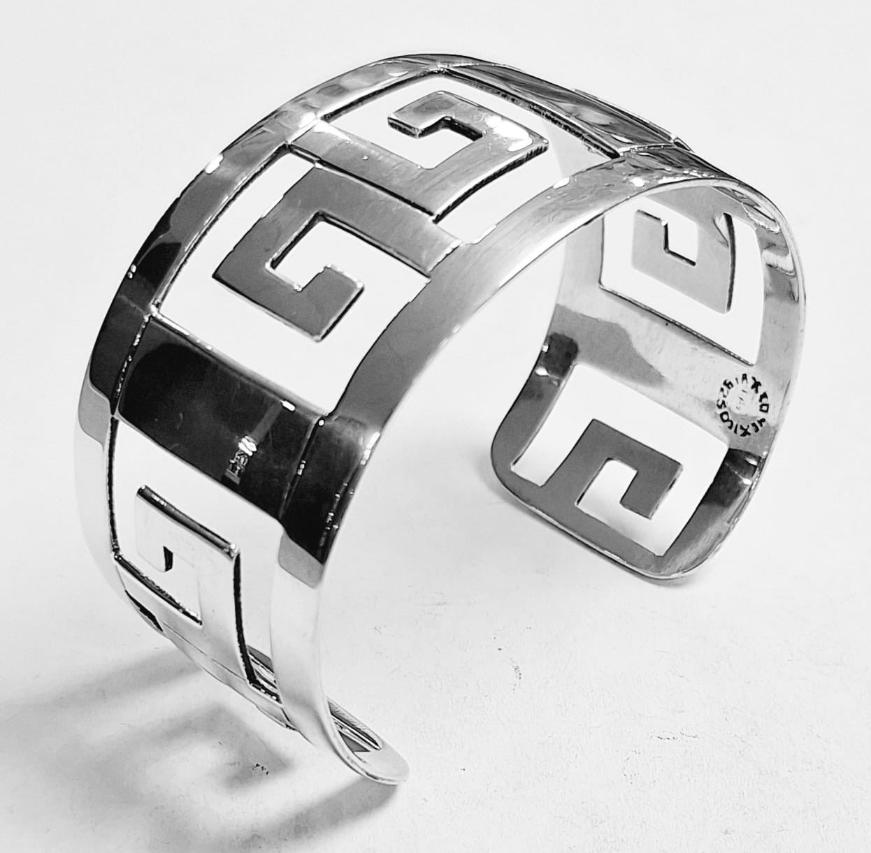 BRAZALETE EN PLATA LEY 925