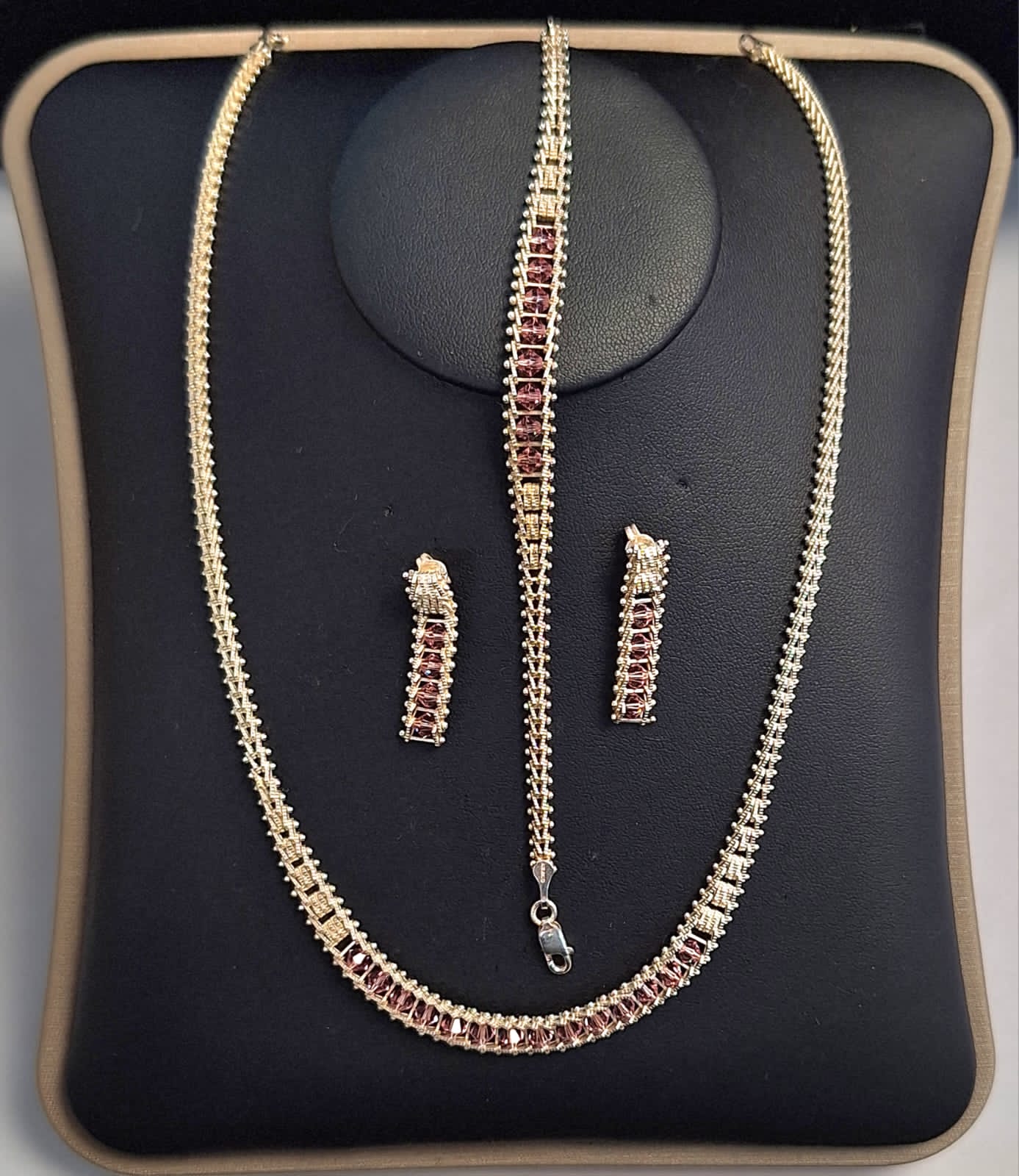 SET DE COLLAR CON INCRUSTACIONES EN PLATA LEY 925