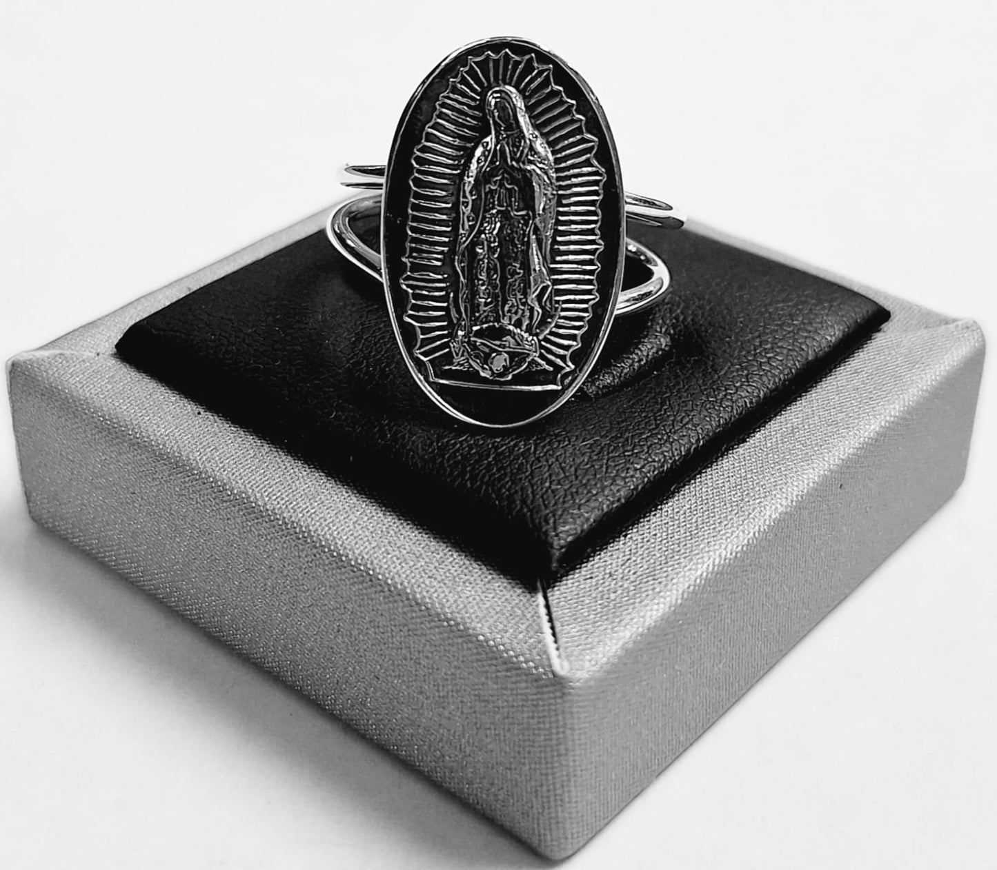 ANILLO VIRGEN DE GUADALUPE EN PLATA LEY 925