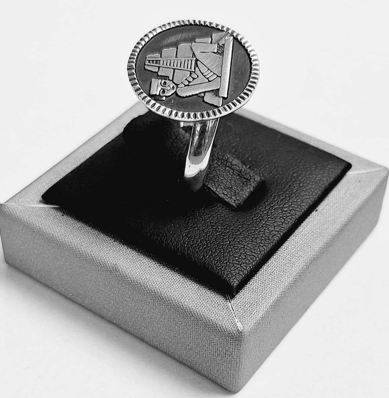 ANILLO CHAC MOOL EN PLATA LEY 950