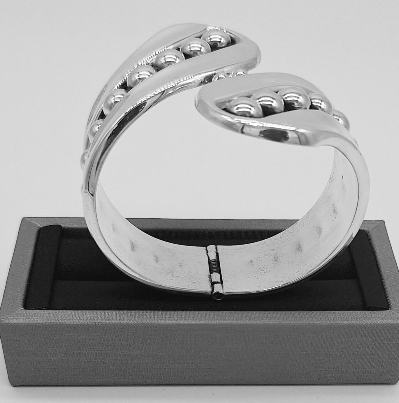 BRAZALETE VINTAGE EN PLATA LEY 925