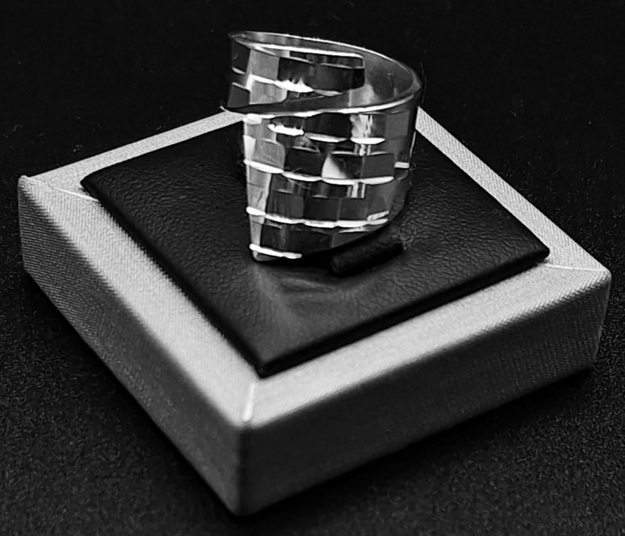 ANILLO DIAMANTA PLATA LEY 925