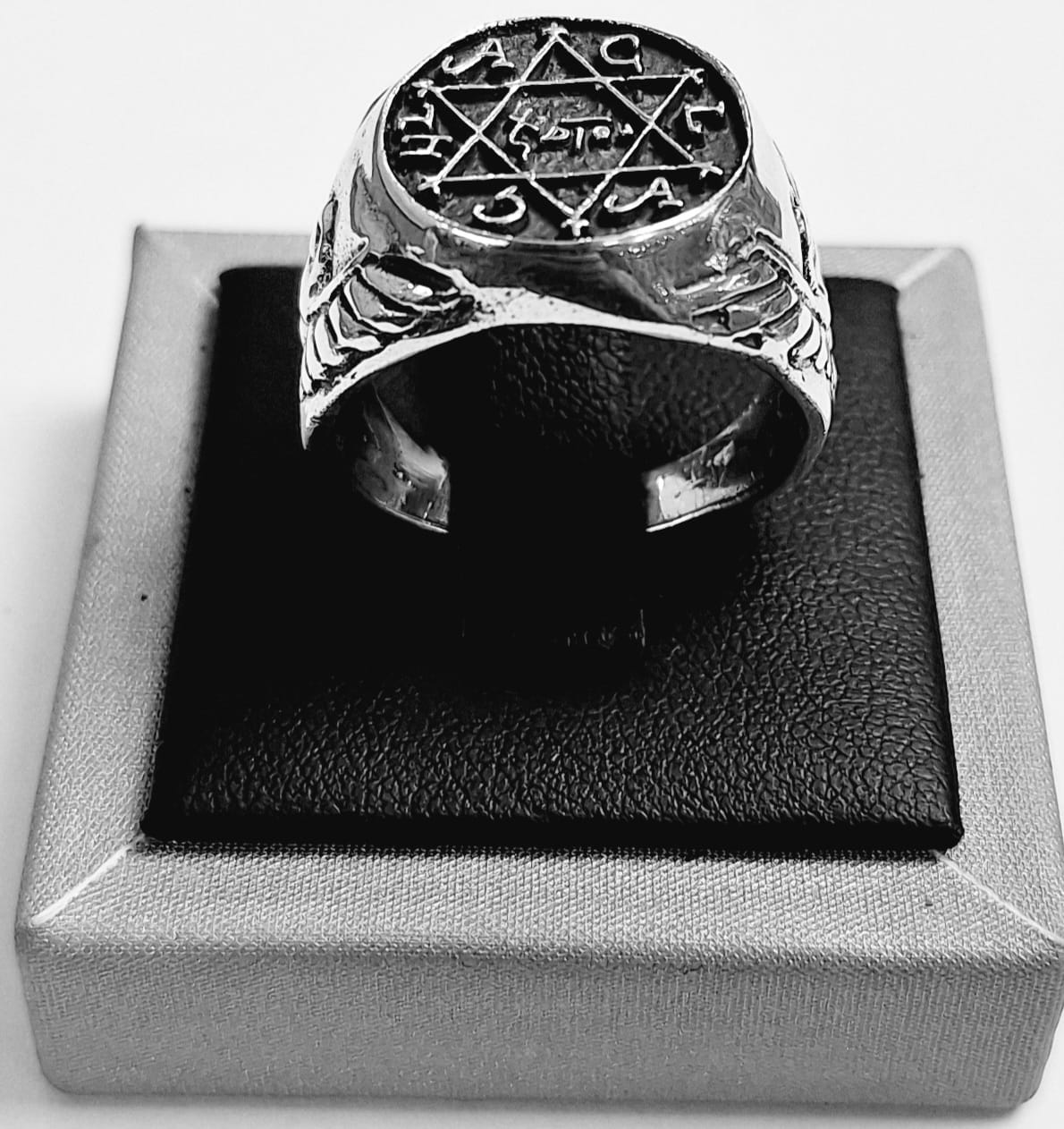 ANILLO DE PODER REY SALOMÓN EN PLATA LEY 925