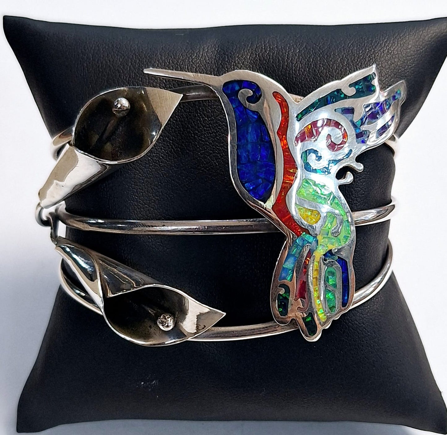 BRAZALETE CON OPALO EN PLATA LEY 925