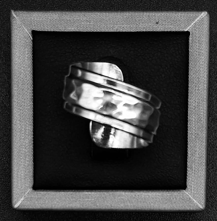 ANILLO PLATA LEY 925 , MARTILLADA