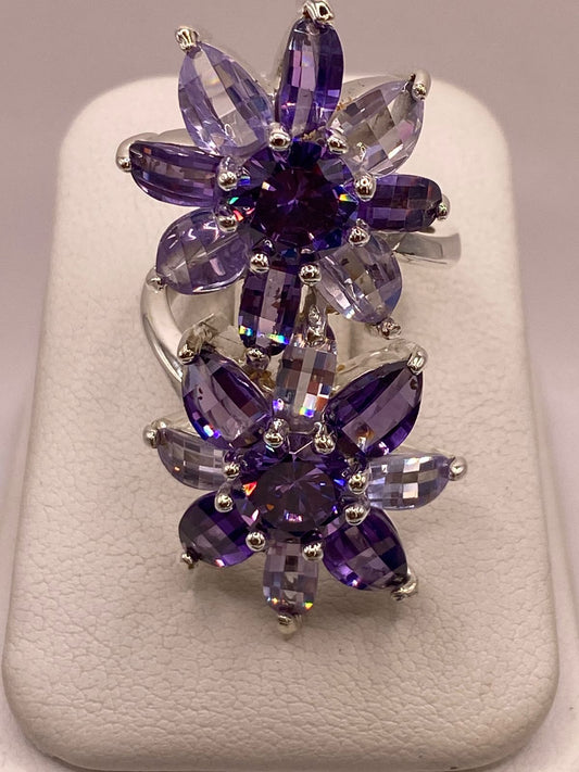 Anillo Floral Doble con Zirconias Moradas en Plata Ley 925, vista frontal