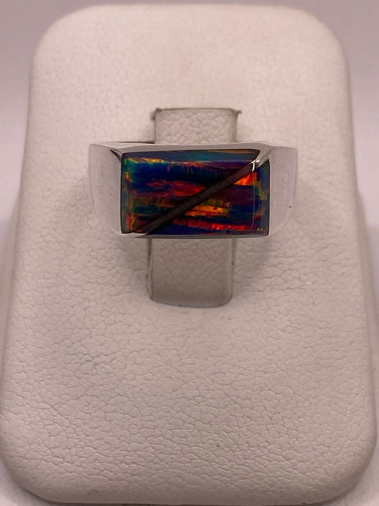 Anillo de Plata Ley 925 con Ópalo de Fuego Azul, vista frontal