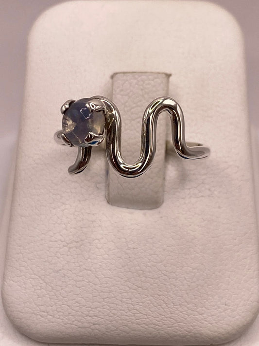 Anillo de Plata Ley 925 con Ópalo Natural, vista frontal