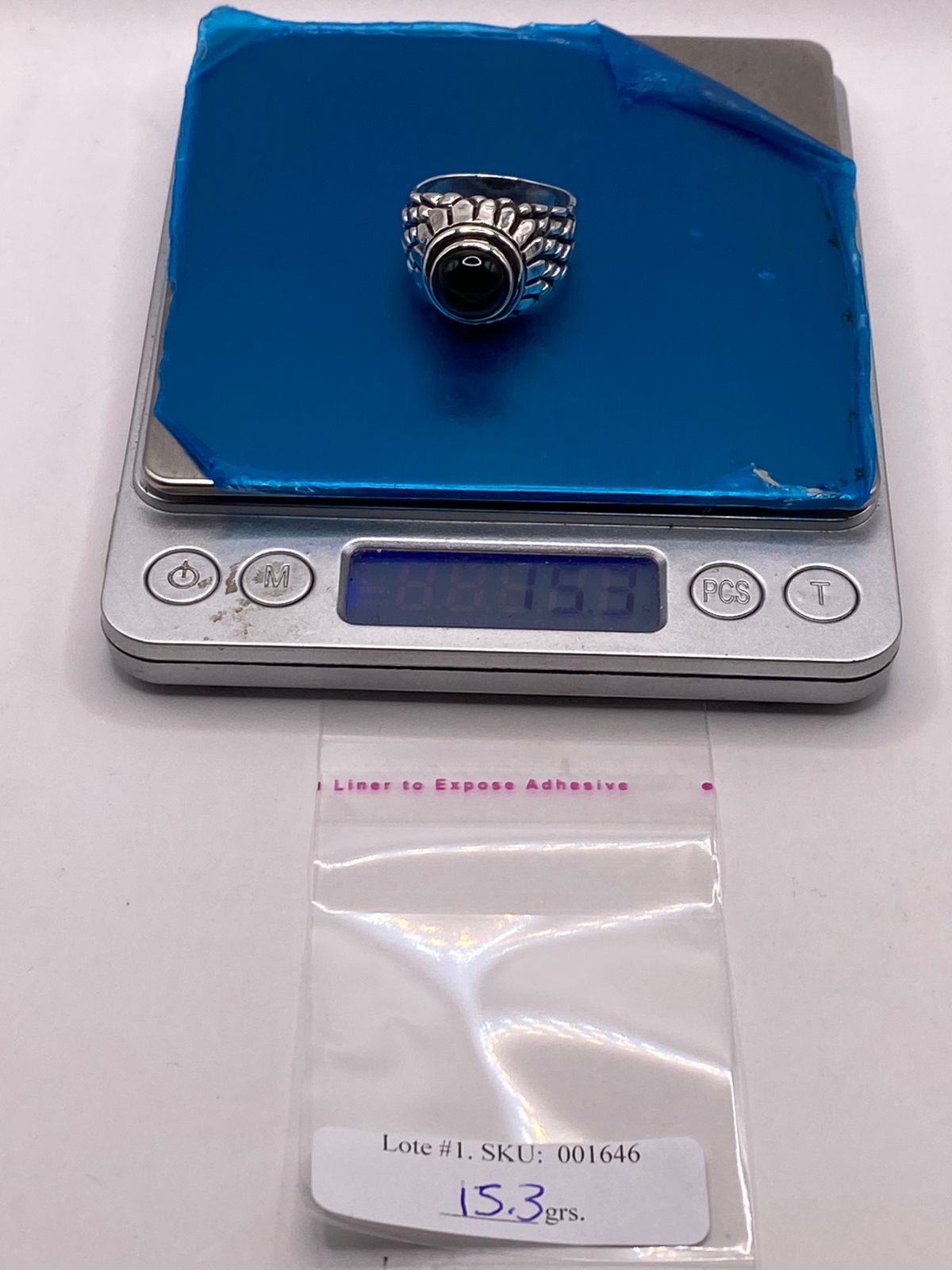 ANILLO DE PLATA LEY 950 CON ÓNIX NEGRO