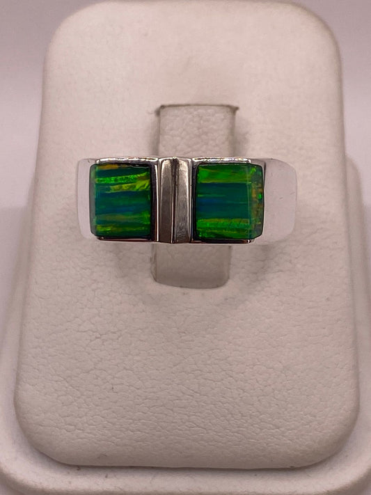 Anillo de Plata Ley 950 con Ópalo Iridiscente, vista frontal