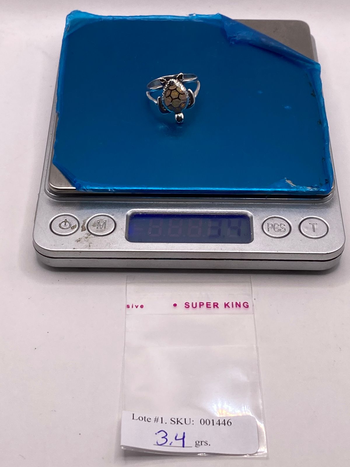 ANILLO TORTUGA MARINA DE PLATA LEY 950 CON ÓPALO DE FUEGO TORNASOL