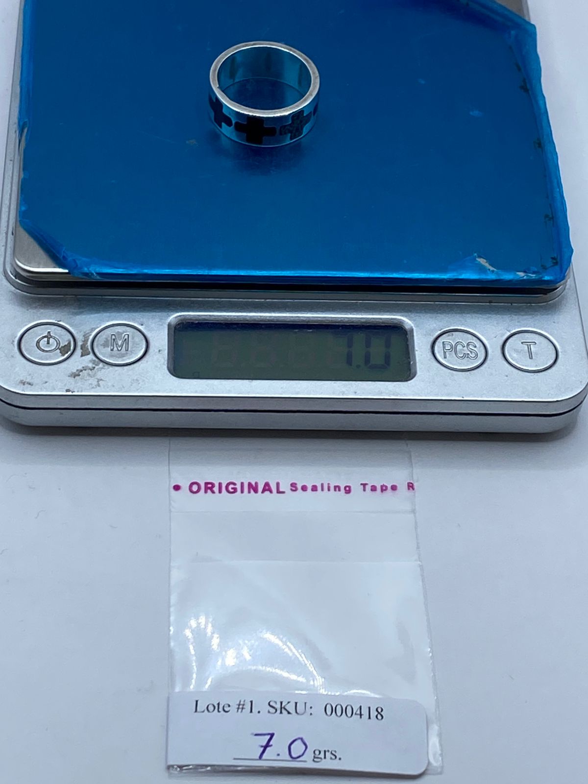 Anillo Cruz Geométrica de Plata .925 con Obsidiana Negra