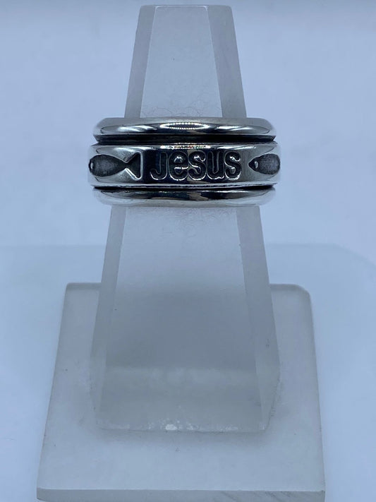 Anillo Giratorio de Plata 925 “jesús” con Símbolos Cristianos, vista frontal