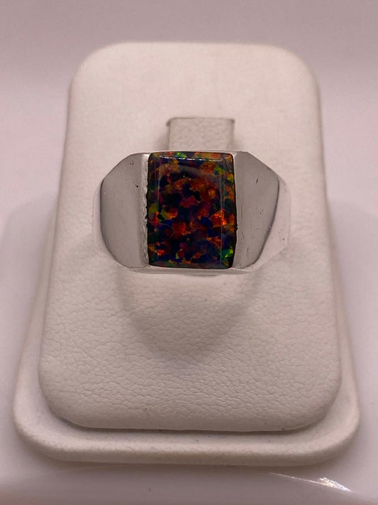 Anillo Tipo Sello con Ópalo de Fuego en Plata .925, vista frontal
