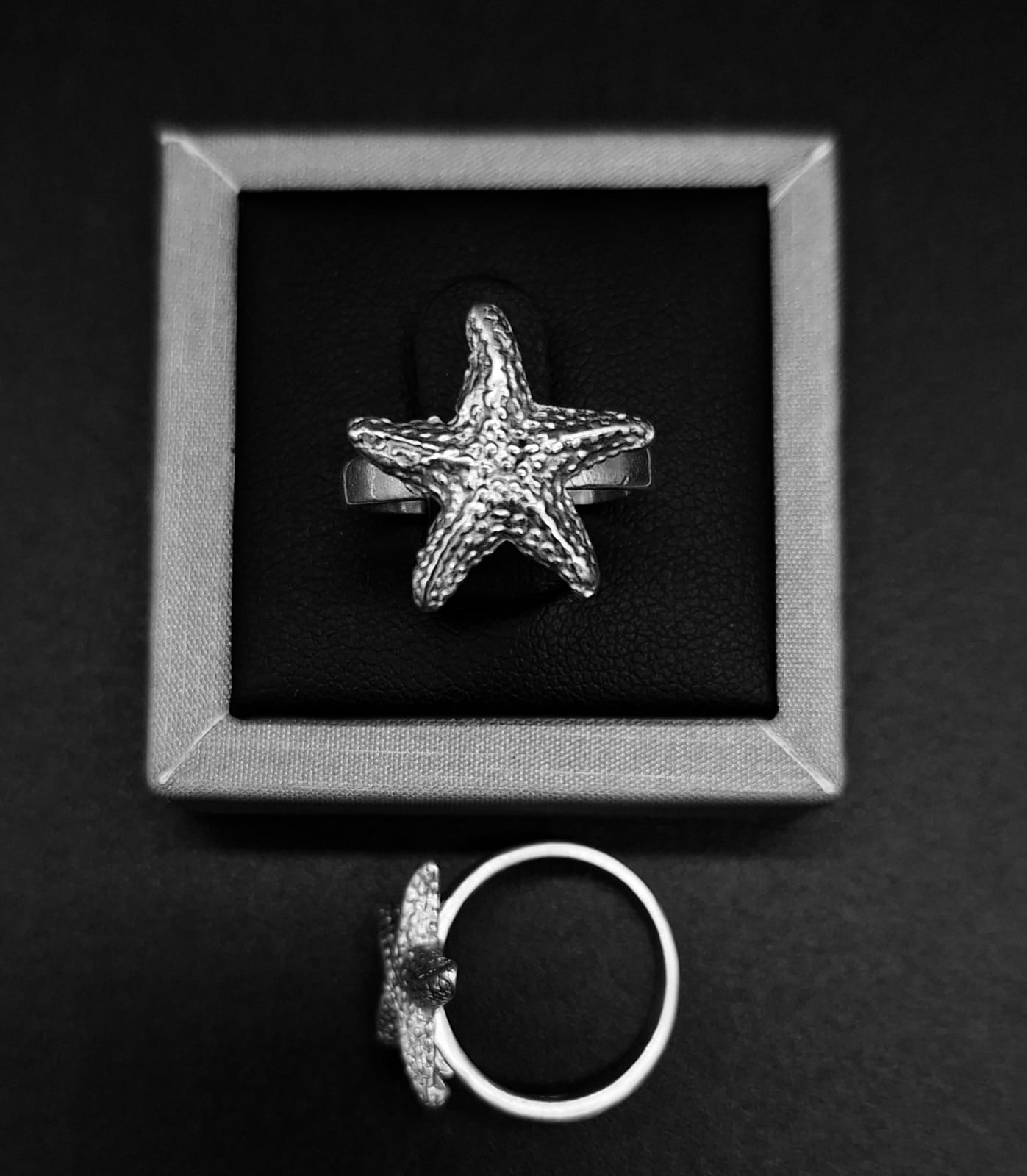 Anillo ESTRELLA DE MAR EN PLATA LEY 925