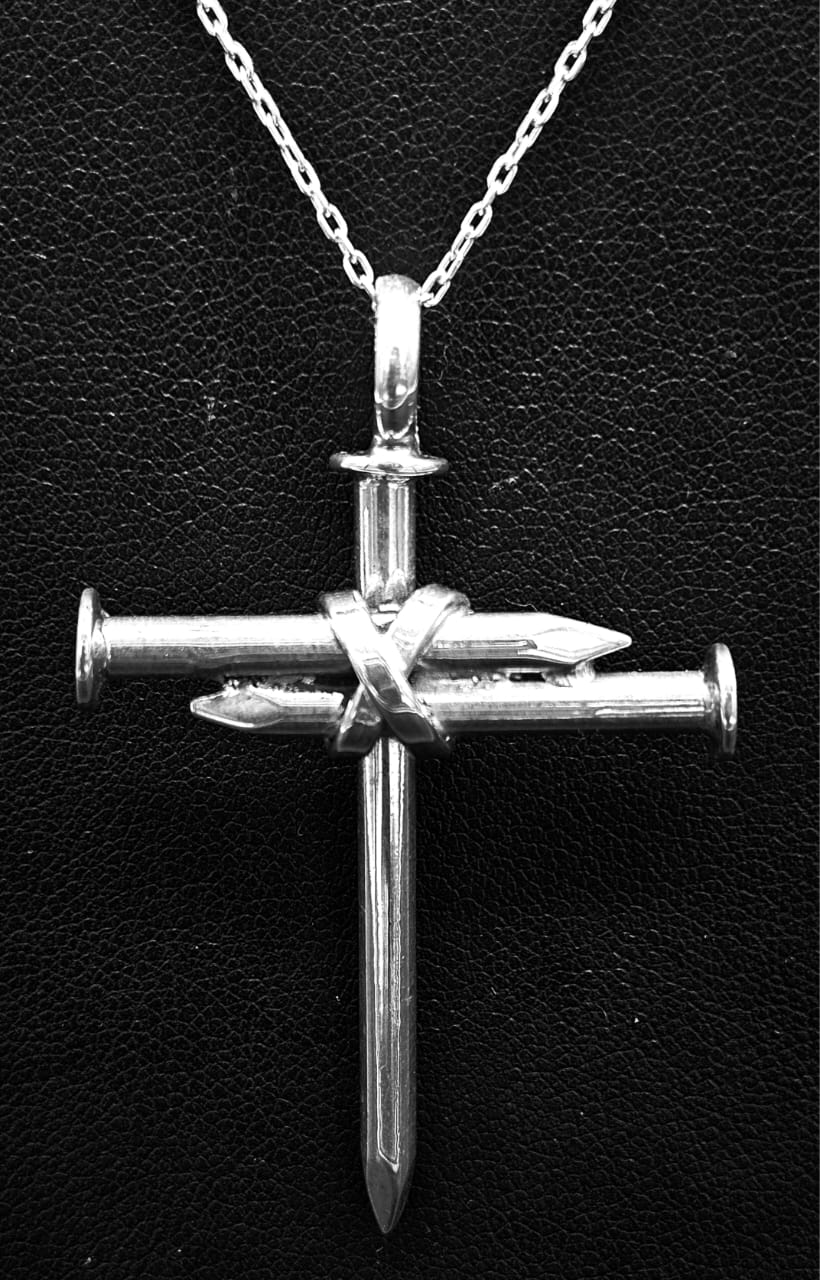 DIJE PLATA LEY 925, CRUZ DE CLAVOS