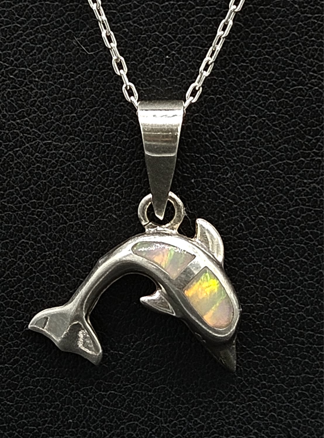 DIJE PLATA LEY 950 , CON OPALO BLANCO