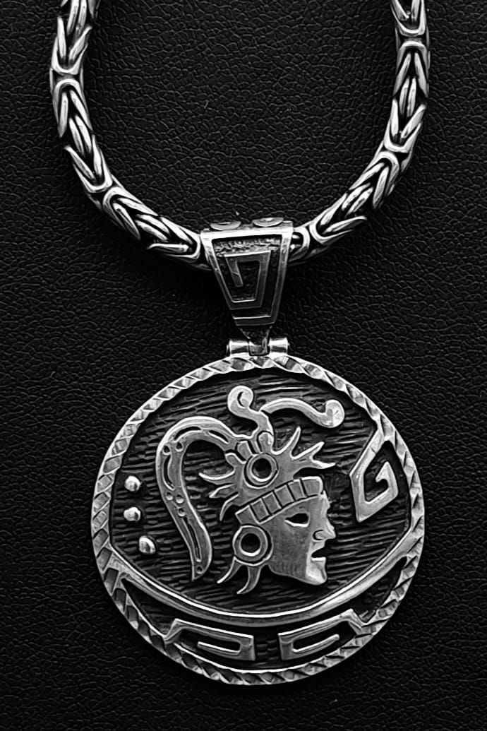 DIJE PLATA LEY 950 , MAYA .
