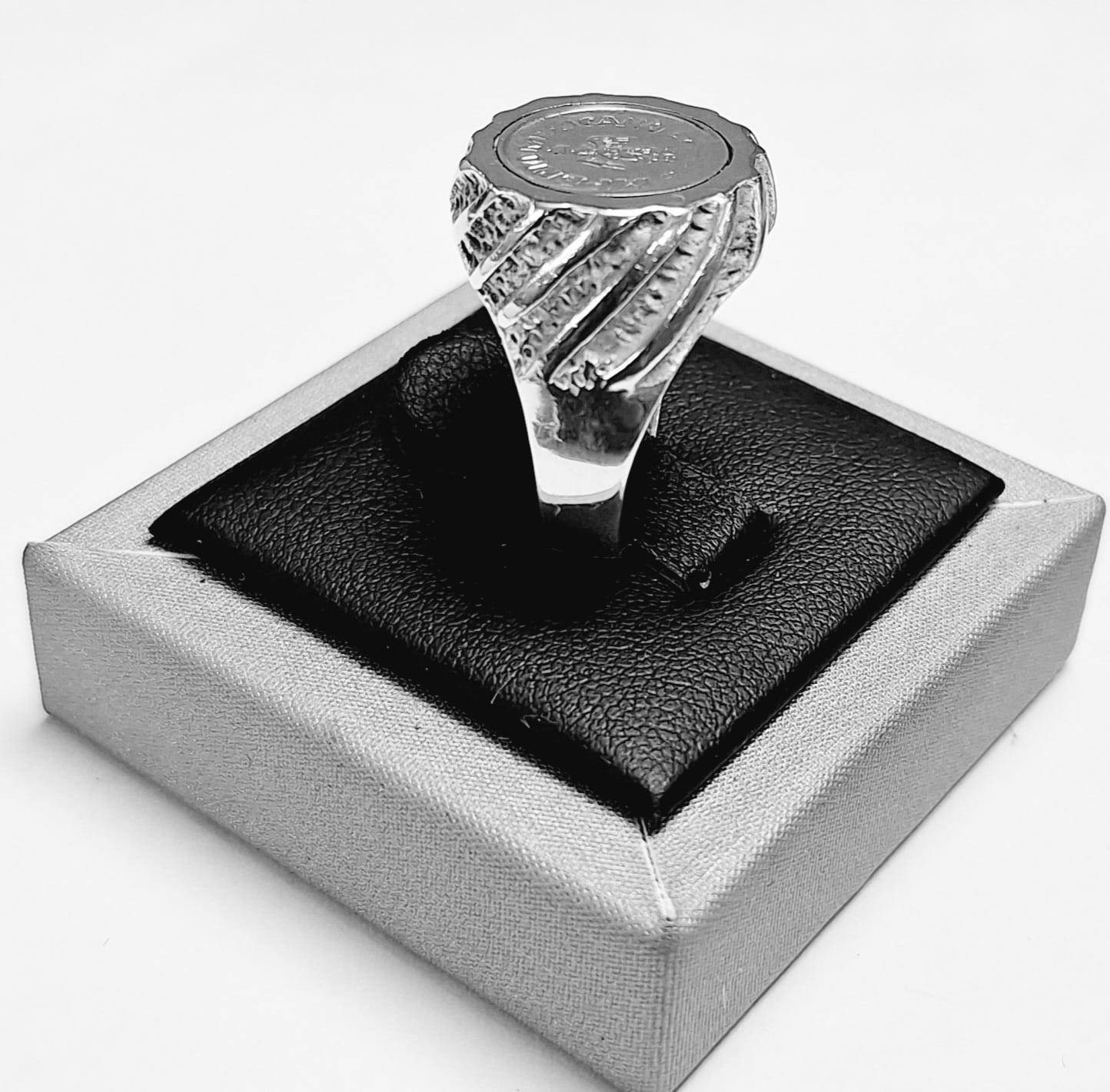 ANILLO MONEDA EN PLATA LEY 925