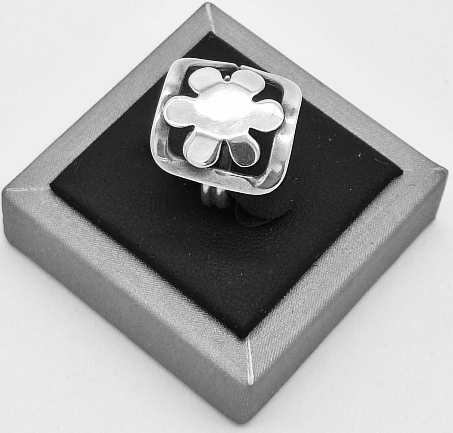 ANILLO PLATA LEY 925.