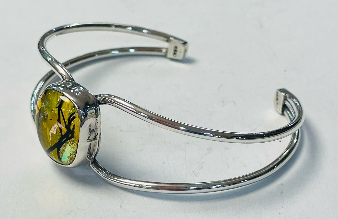 BRAZALETE CON DICROICO EN PLATA LEY 925
