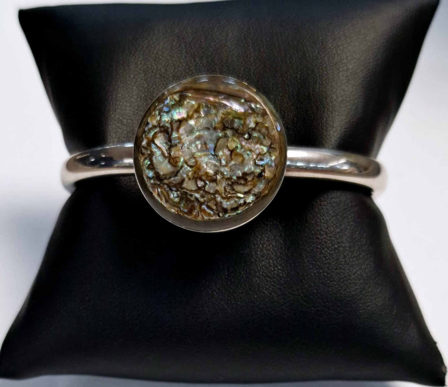 BRAZALETE CON CONCHA ABULON EN PLATA LEY 925