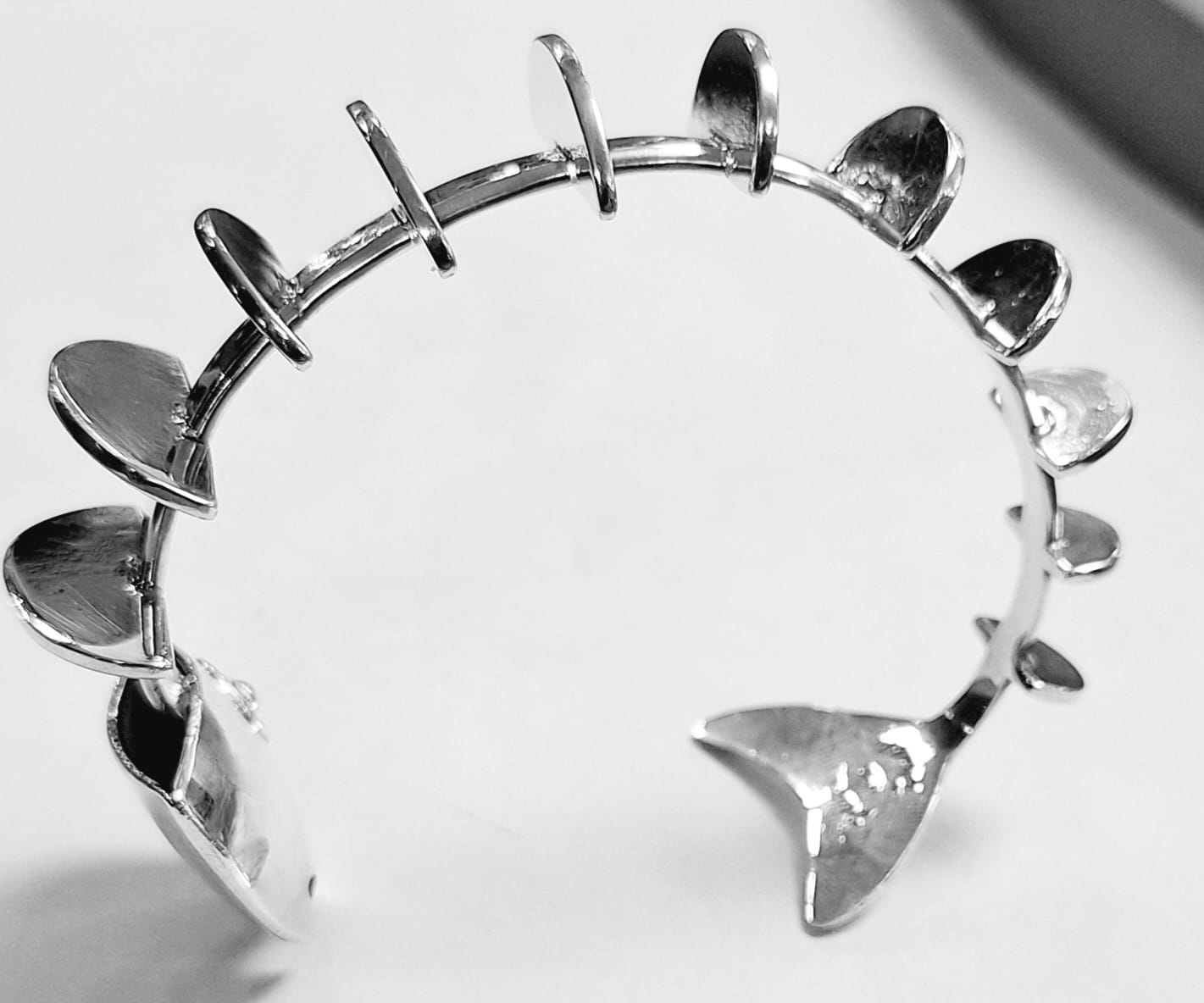 BRAZALETE ESQUELETO EN PLATA LEY 950