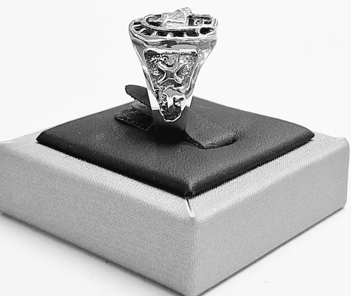 ANILLO DE HERRADURA EN PLATA LEY 925