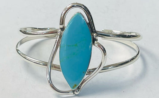 BRAZALETE CON TURQUESA EN PLATA LEY 925