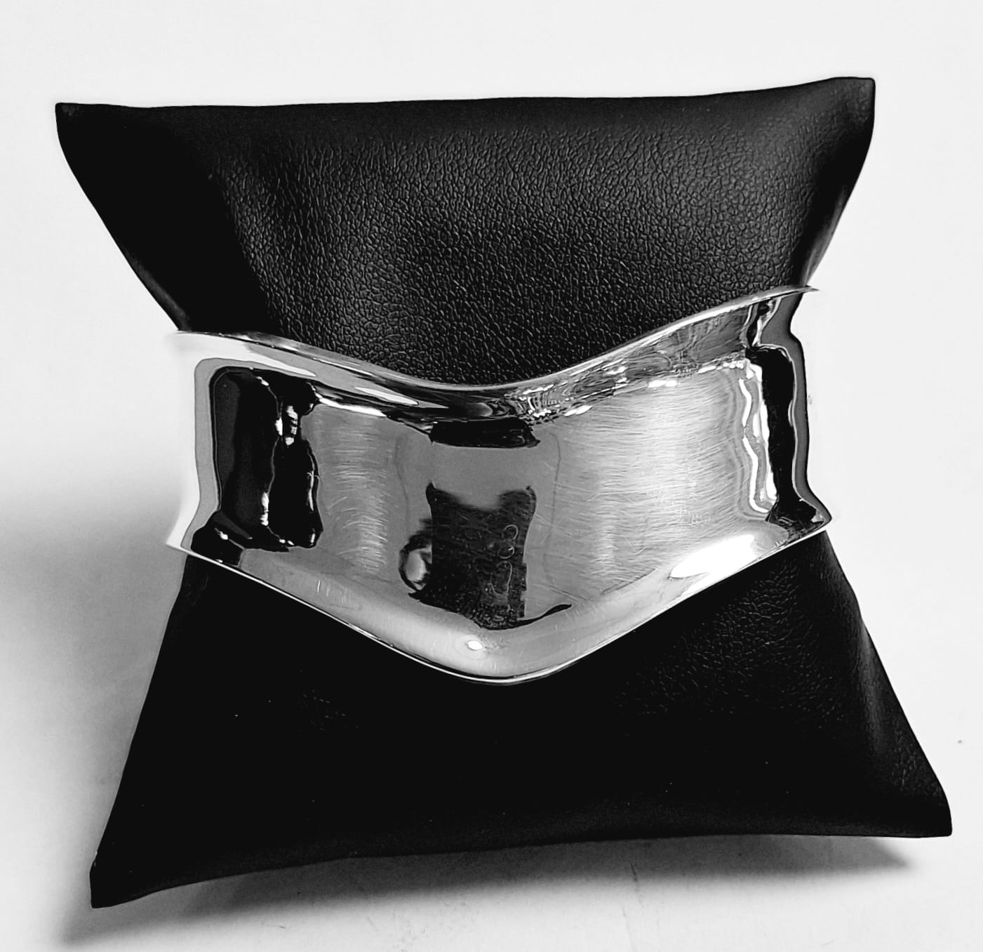 BRAZALETE  EN PLATA LEY 925