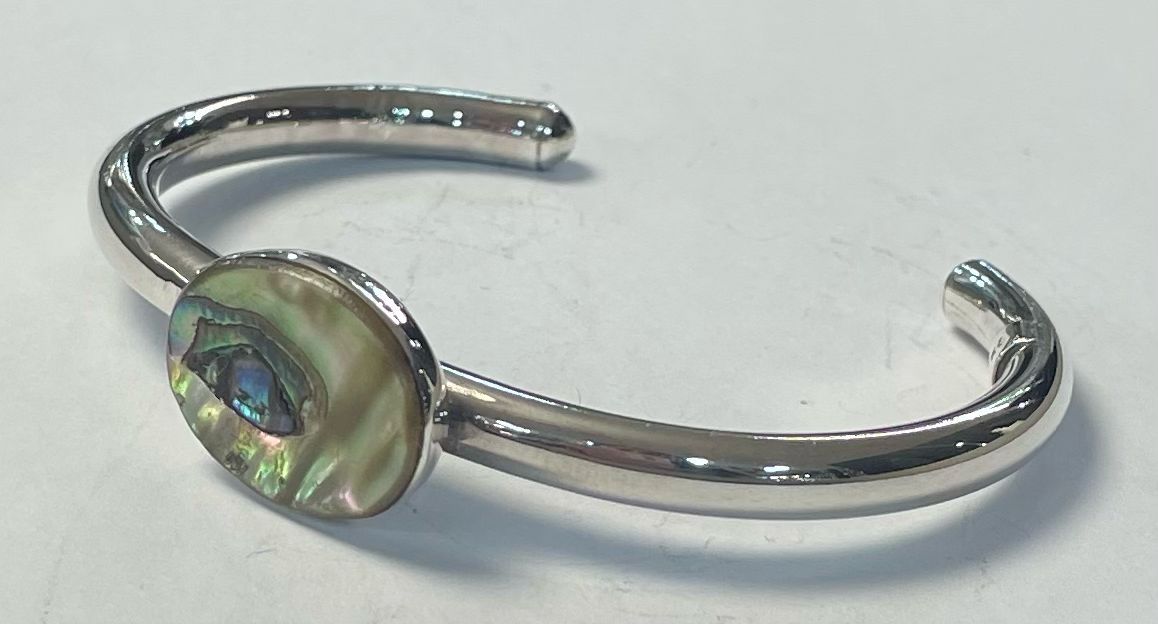 BRAZALETE CON CONCHA ABULON EN PLATA LEY 925