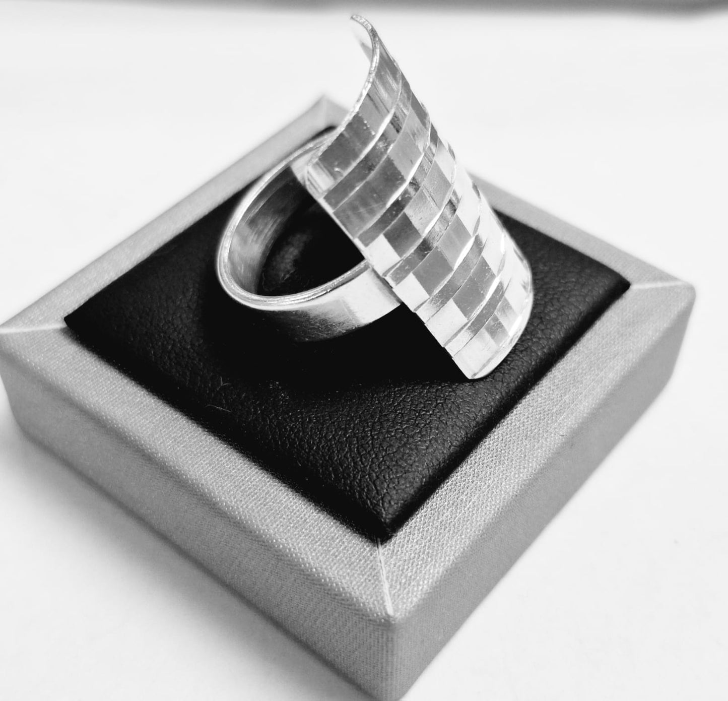 ANILLO DIAMANTADA PLATA LEY 925