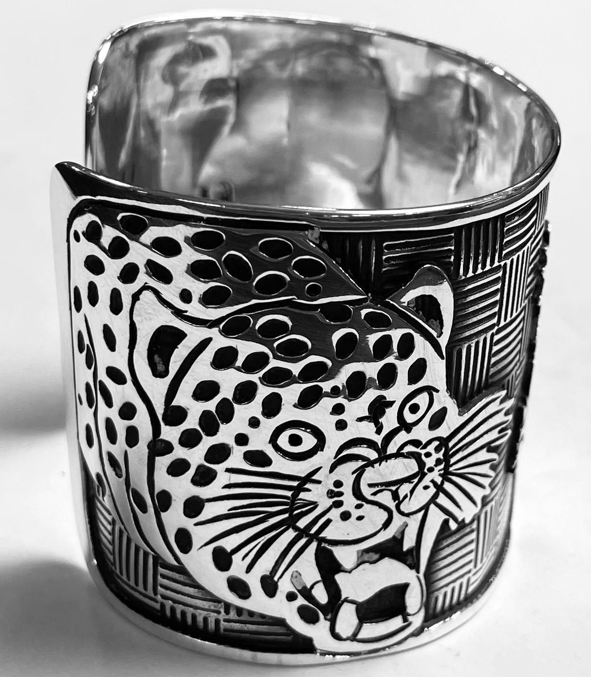 BRAZALETE JAGUAR EN PLATA LEY 925
