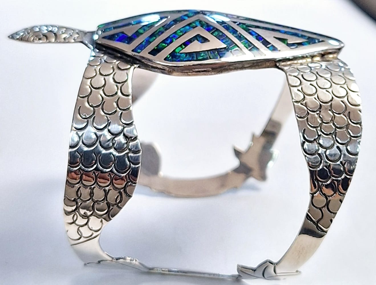 BRAZALETE CON OPALO  EN PLATA LEY 925