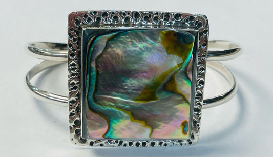 BRAZALETE EN PLATA LEY 925 CON CONCHA DE ABULON