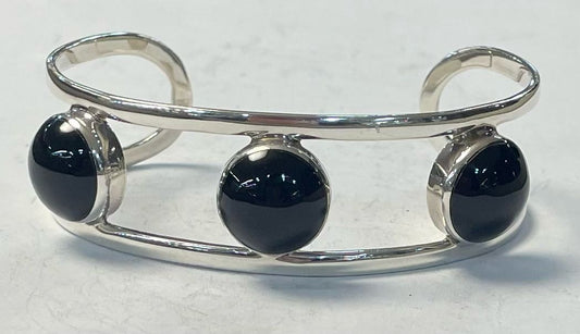 BRAZALETE CON OBSIDIANA EN PLATA LEY 925