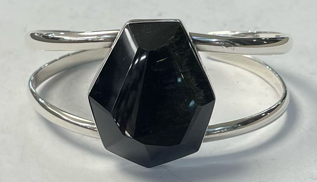 BRAZALETE CON OBXIDIANA  EN PLATA LEY 950