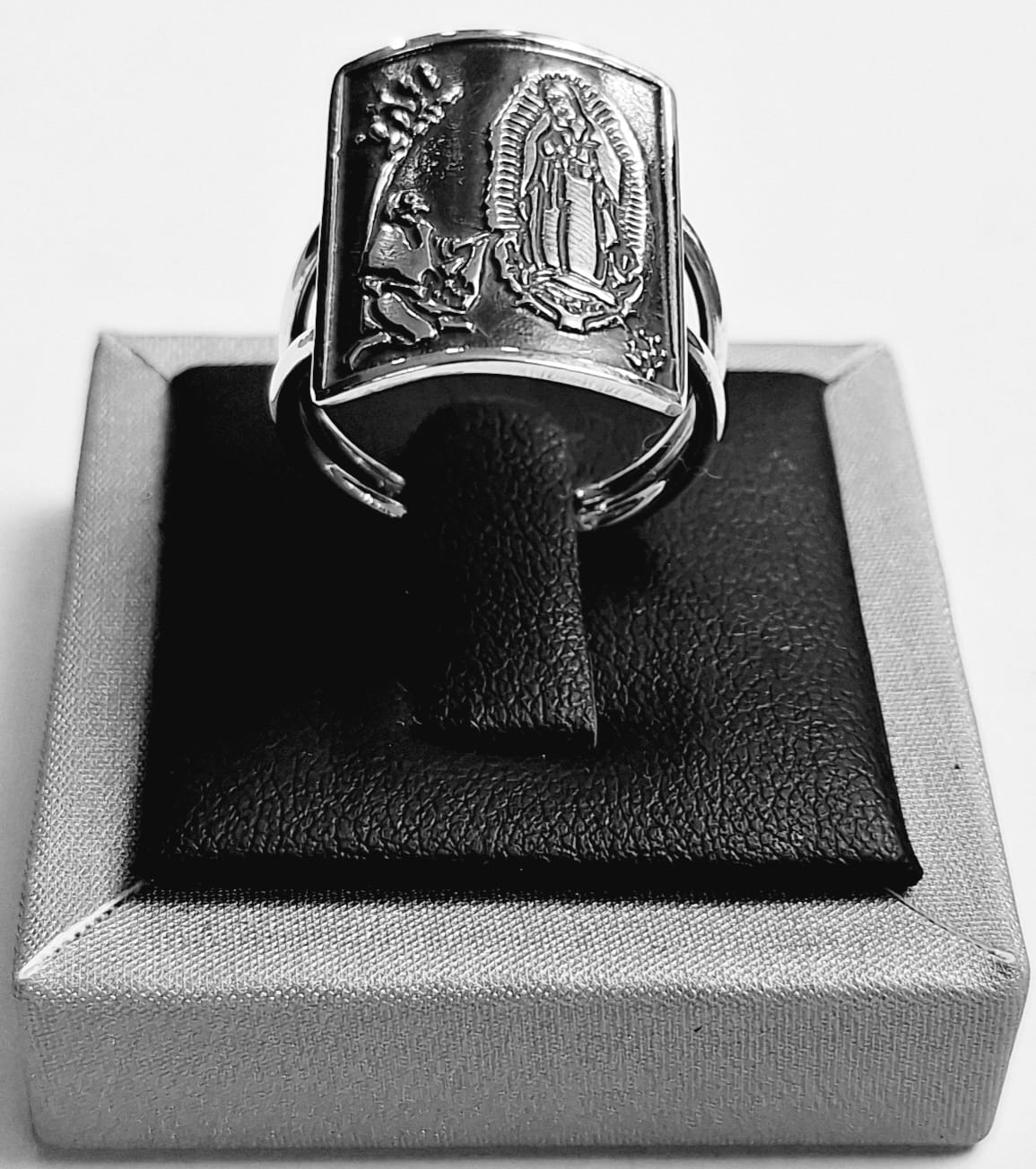 ANILLO VIRGEN DE GUADALUPE EN PLATA LEY 925