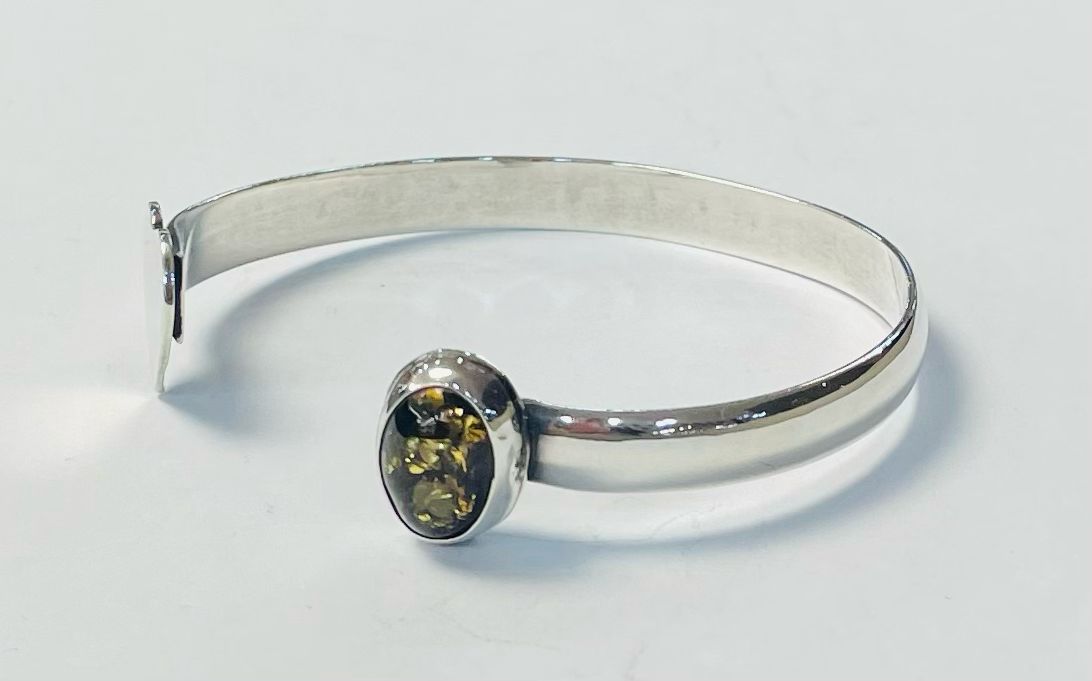 BRAZALETE CON AMBAR  EN PLATA LEY 925
